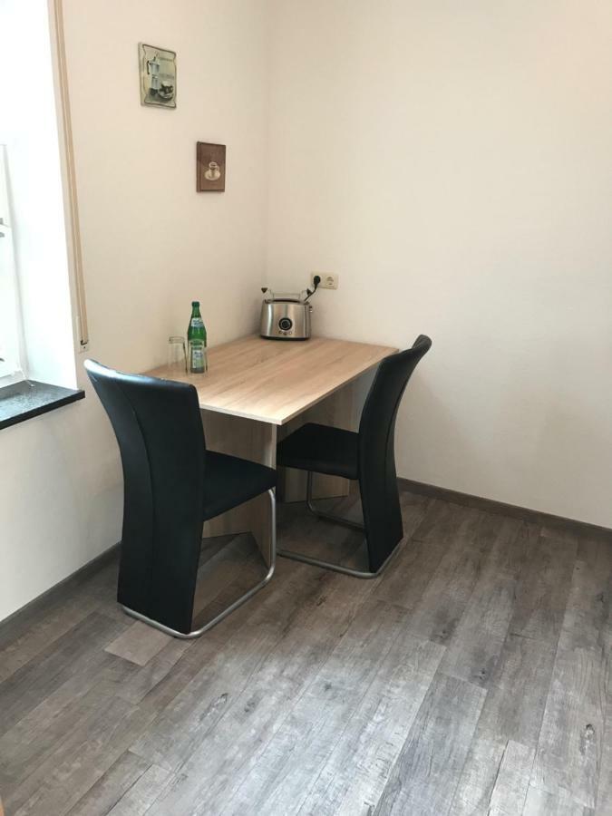 Goebel Apartment *